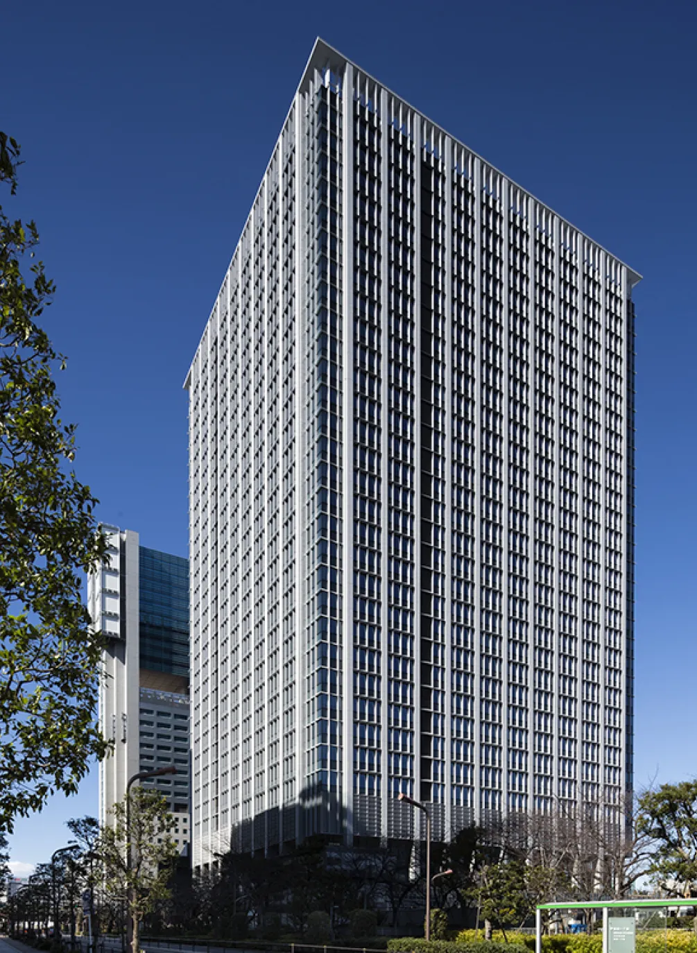 東京本社建物写真