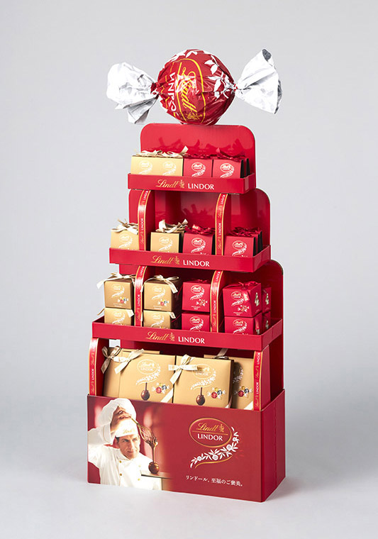 Lindor WOW Retail Fixture