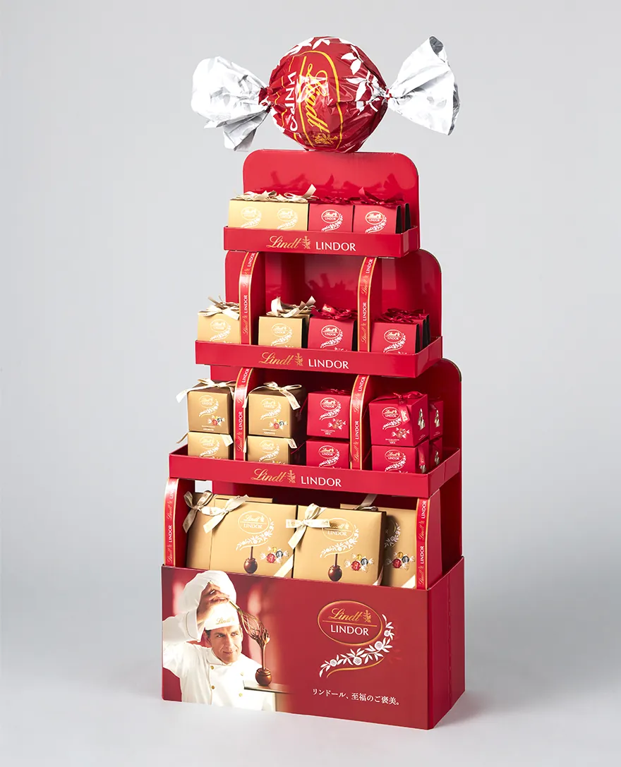 Floor display for confectionery