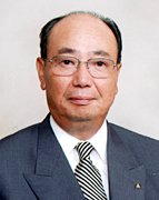 大坪 清氏